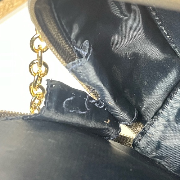 Preloved Tommy Hilfiger Jacquard Monogram Two Way Shoulder Crossbody Camera Bag - Picture 14 of 15